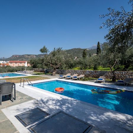 Torri Di Pietra Villa Stoúpa Dış mekan fotoğraf