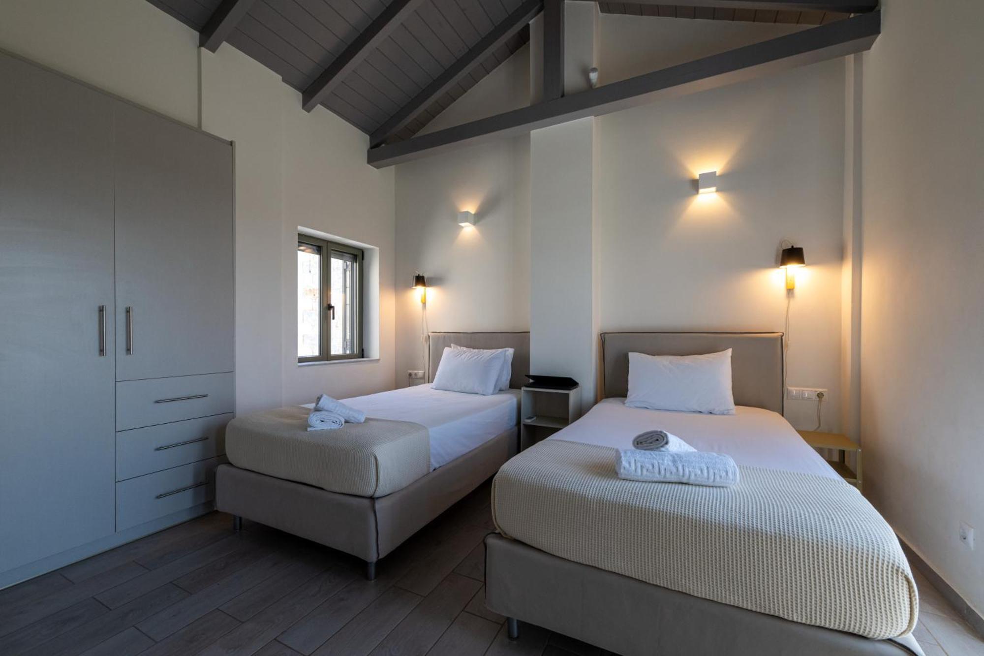 Torri Di Pietra Villa Stoúpa Dış mekan fotoğraf