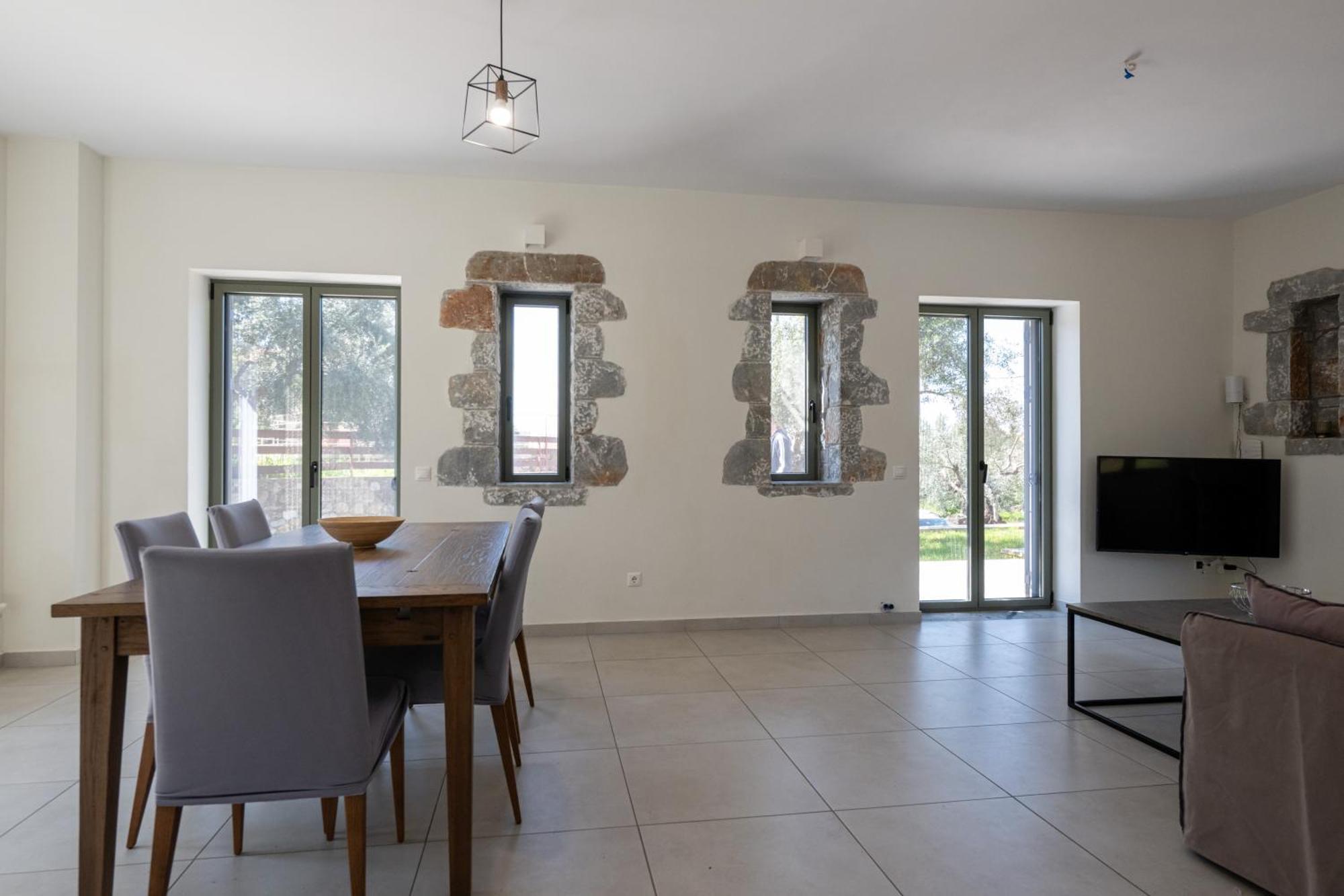 Torri Di Pietra Villa Stoúpa Oda fotoğraf